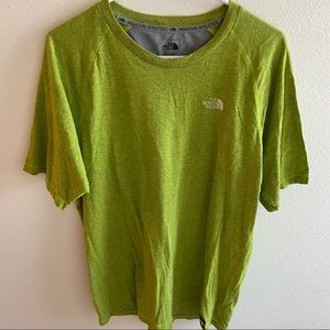 The North Face mountain athletics flash dry short sleeve athletic shirt mens med